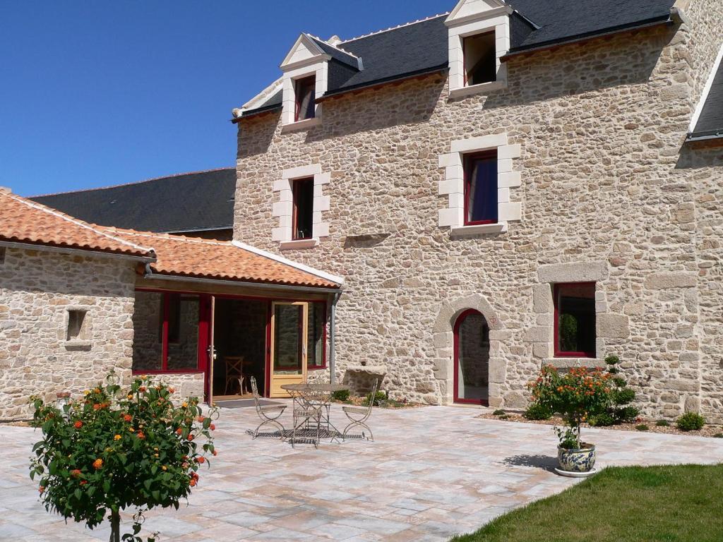 Le Manoir du Pas Jahan Coueron Bagian luar foto